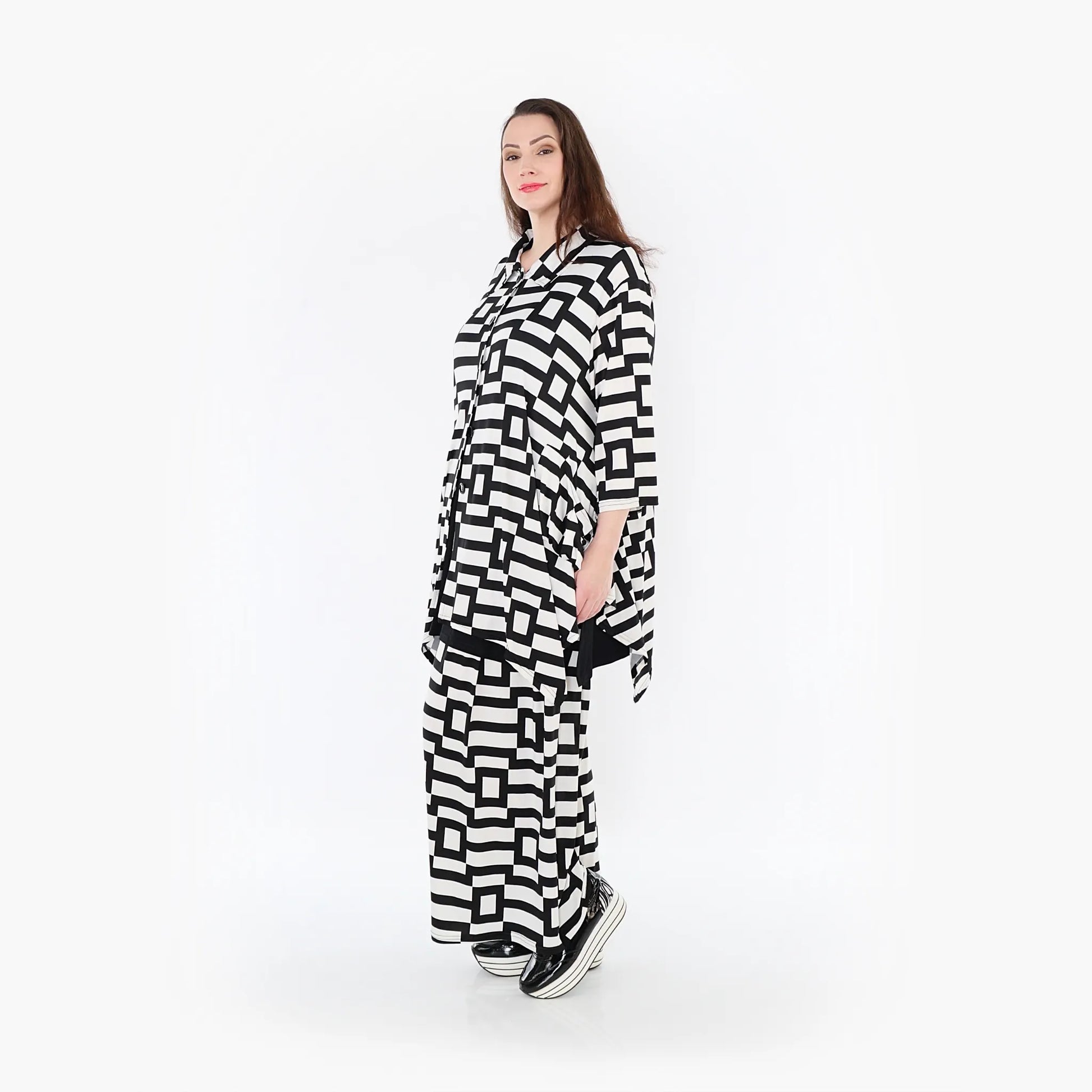 A-Form Jacke von AKH Fashion aus Materialmix, 1314.06842, Weiß/Schwarz, Kariert, Schick