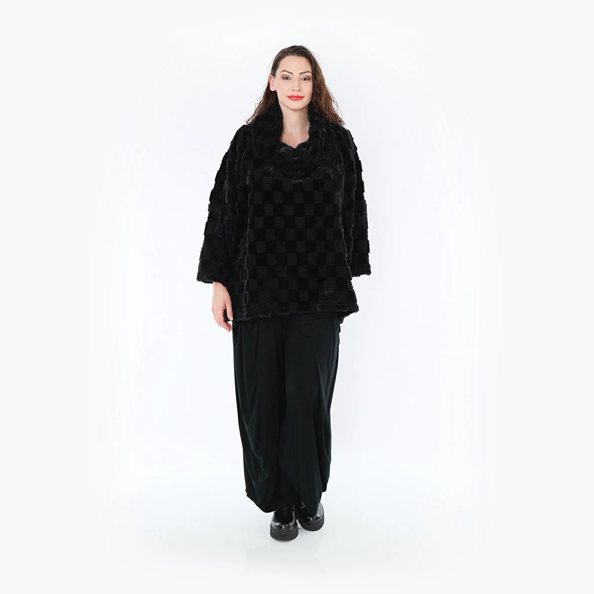 AKH Fashion Bigshirt in kastiger Form, aus Polyester, 1389.03091, Schwarz, Schick, Modern
