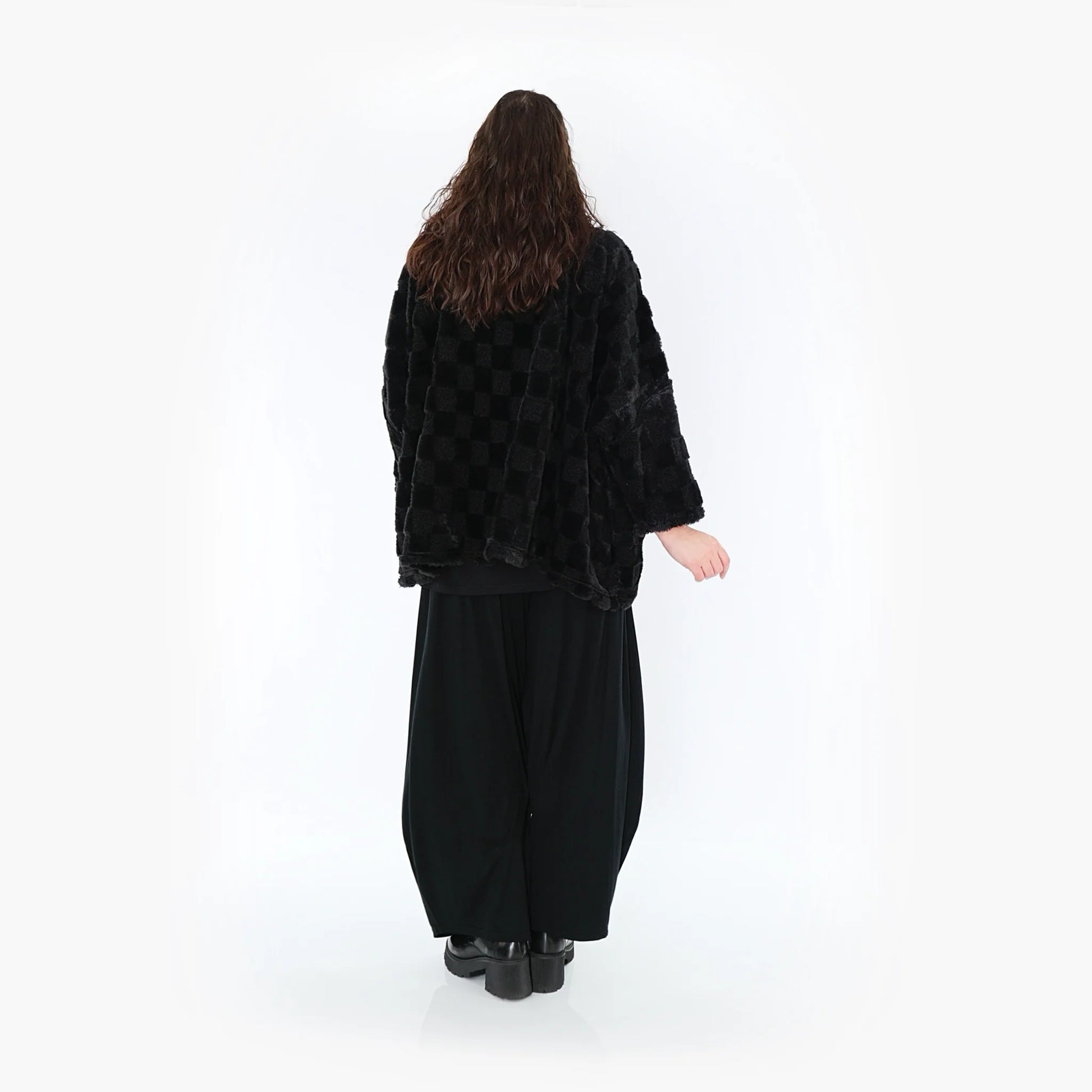AKH Fashion Bigshirt in kastiger Form, aus Polyester, 1389.03091, Schwarz, Schick, Modern