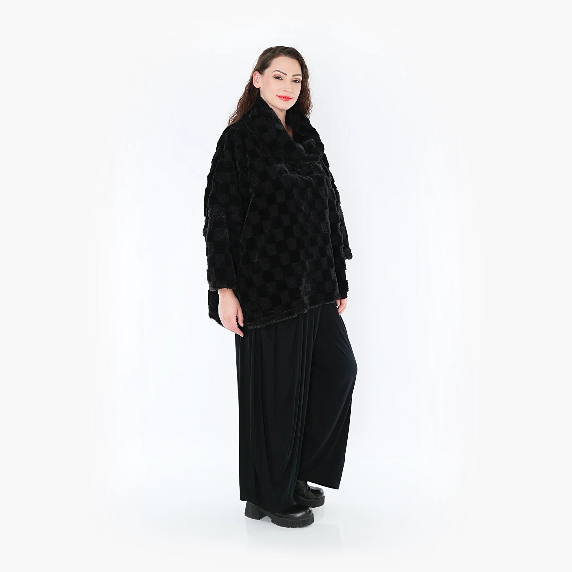 AKH Fashion Bigshirt in kastiger Form, aus Polyester, 1389.03091, Schwarz, Schick, Modern