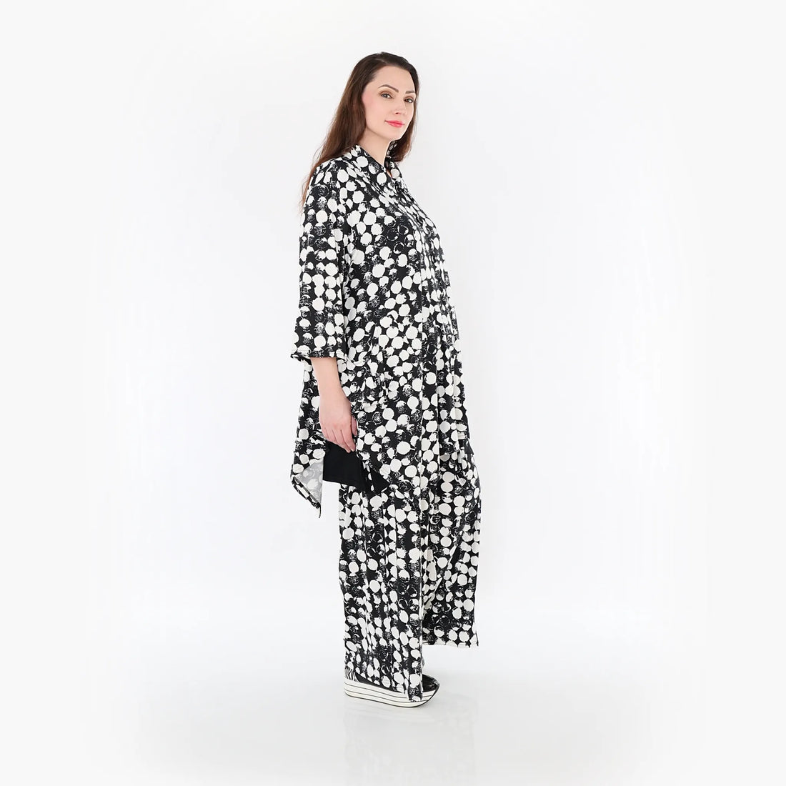 A-Form Jacke von AKH Fashion aus Materialmix, 1433.06842, Schwarz/Weiß, Schick, Modern