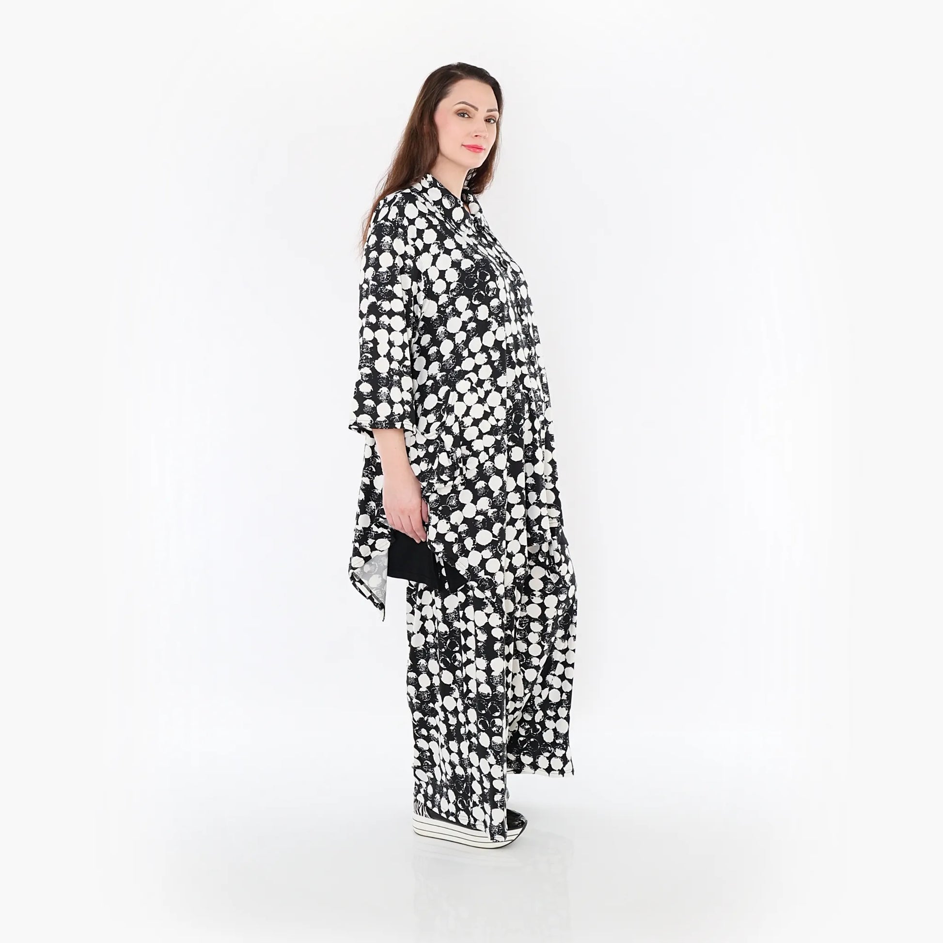 A-Form Jacke von AKH Fashion aus Materialmix, 1433.06842, Schwarz/Weiß, Schick, Modern