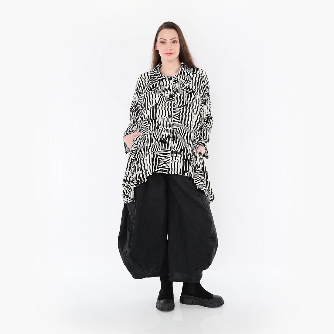 A-Form Jacke von AKH Fashion aus Rayon, 1445.07038, Ecru/Schwarz, Grafik, Schick, Modern