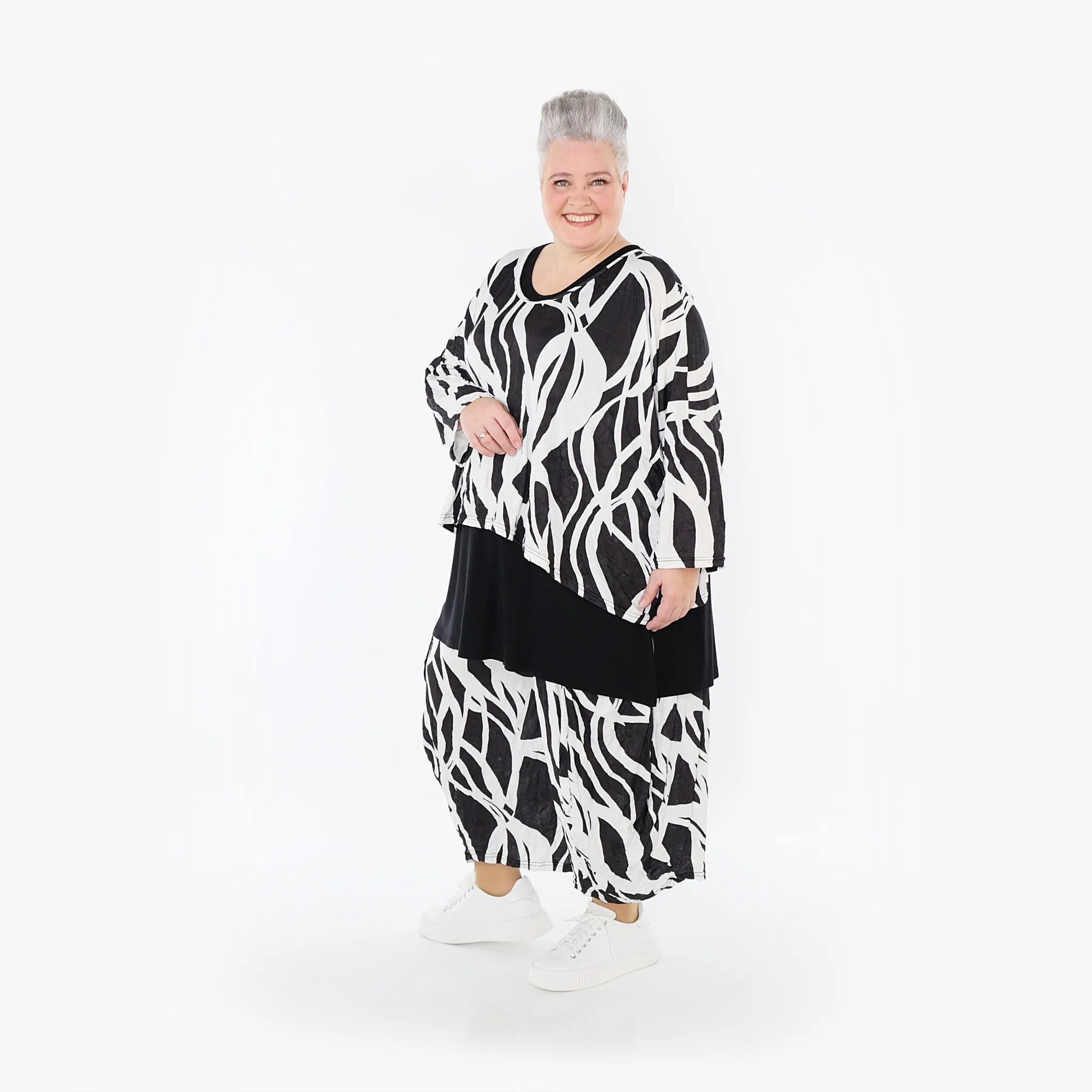 AKH Fashion Bigshirt in kastiger Form, aus Viskose, 1460.03018, Schwarz/Weiß, Zebra, Schick