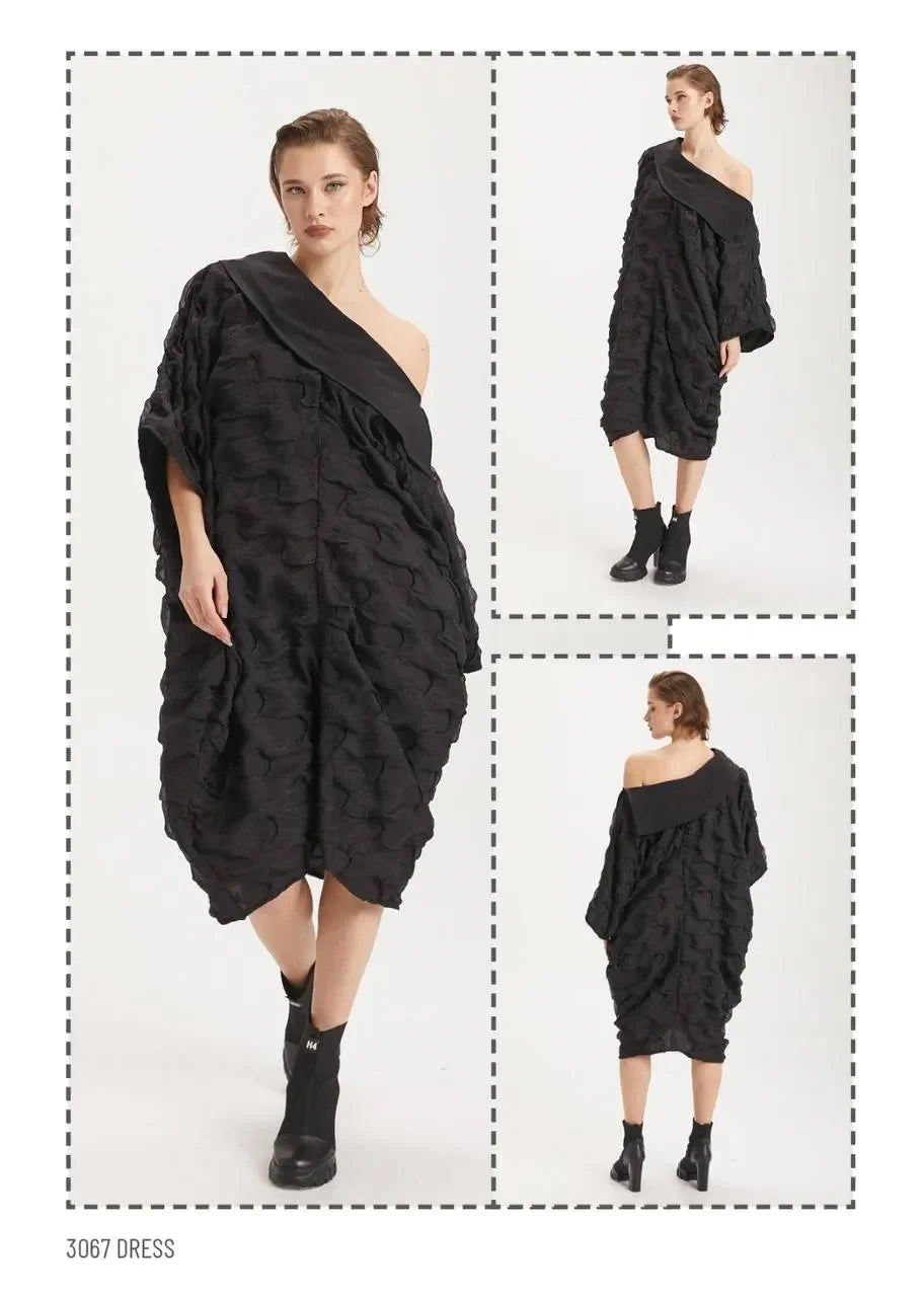 H4 Fashion Kleid in gerundeter Form, aus Polyamid, 3067, Schwarz, Ausgefallen, Zeitlos