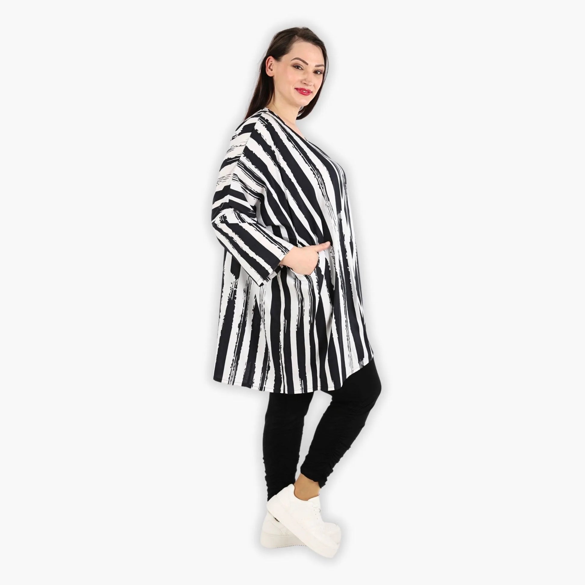 AKH Fashion Bigshirt in gerader Form, aus Viskose, 1300.06909, Schwarz-Weiß, Schick, Modern