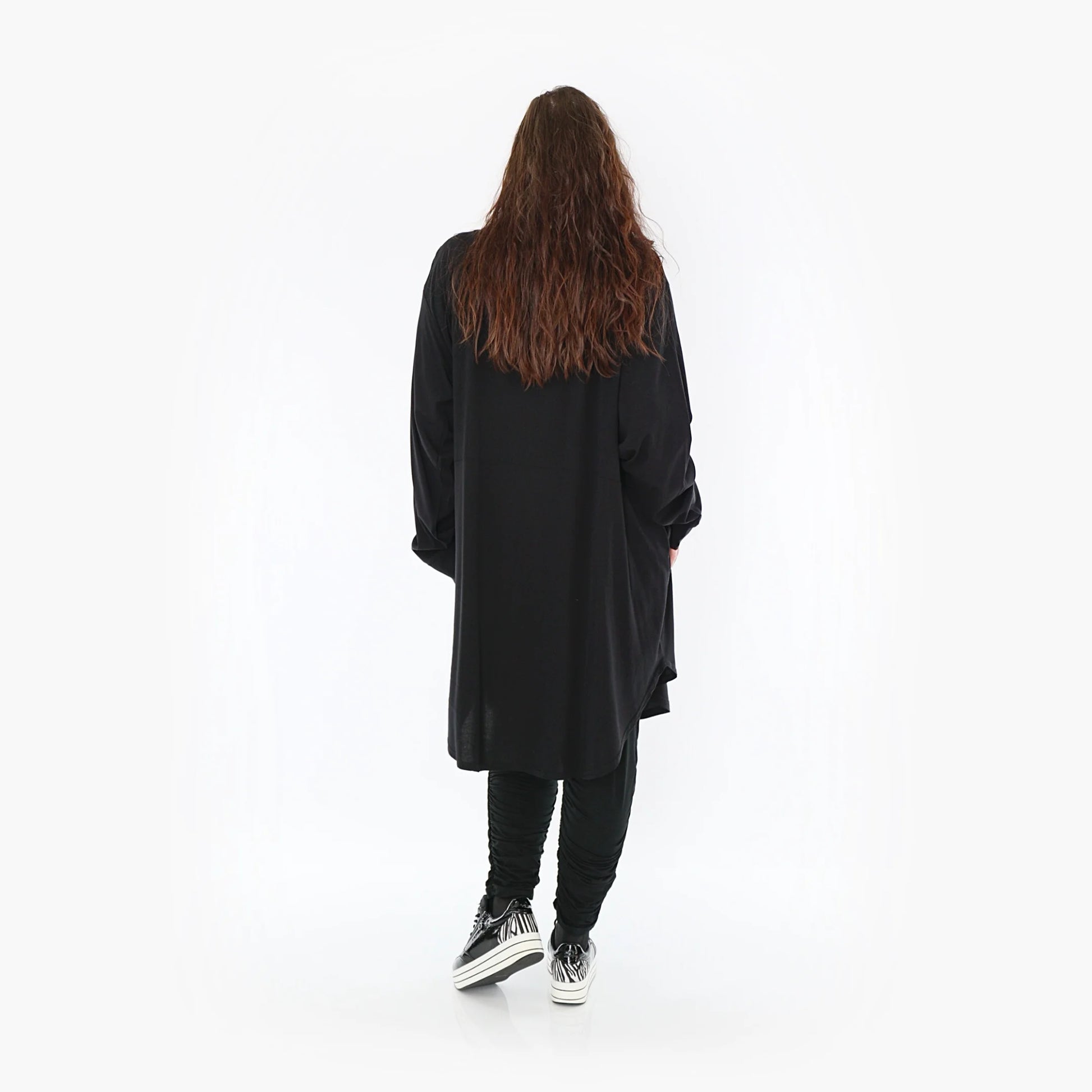 AKH Fashion Bluse in gerundeter Form, aus Viskose, 1380.06881, Schwarz, Schick, Modern