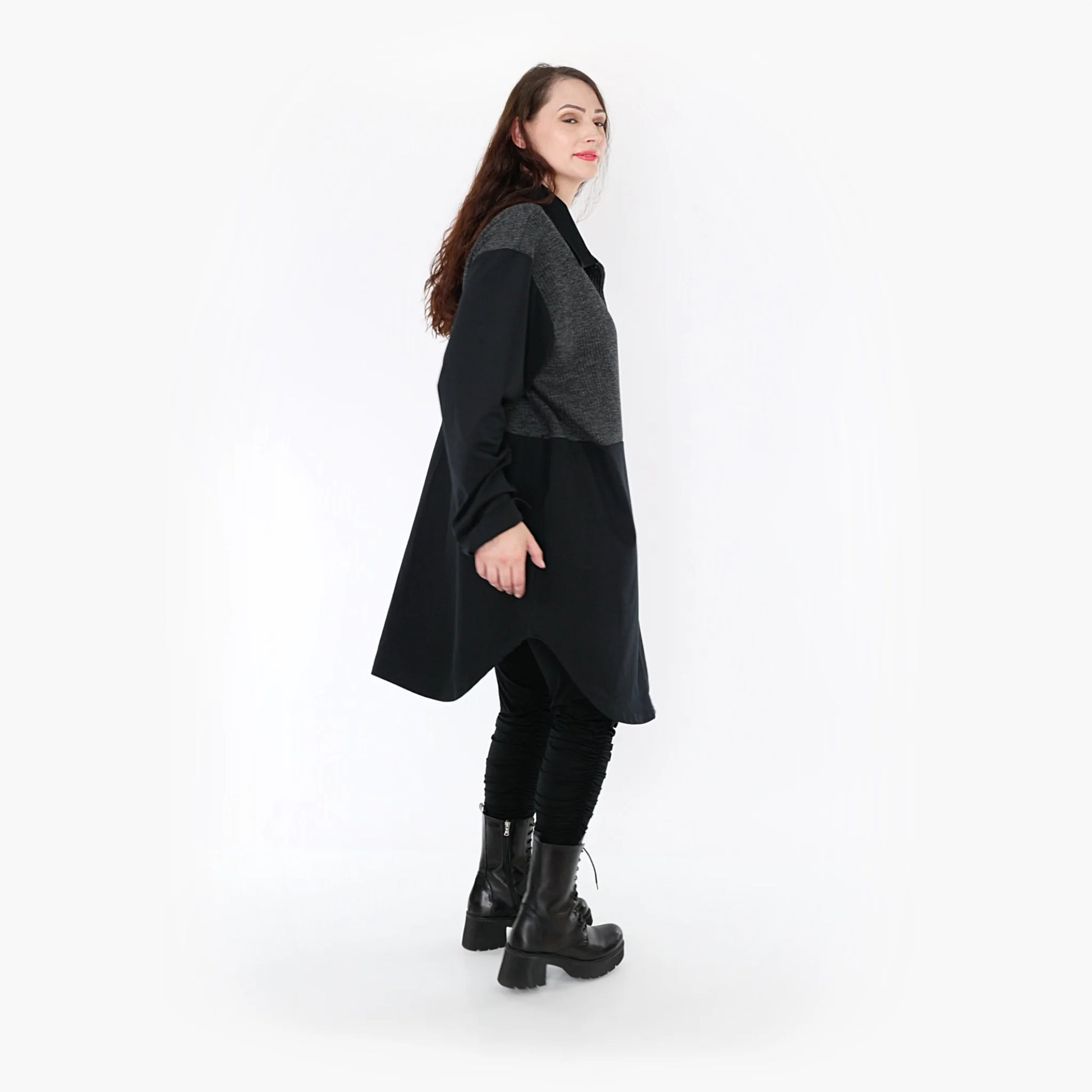 AKH Fashion Bluse in gerundeter Form, aus Materialmix, 1346.06881, Schwarz-Dunkelgrau