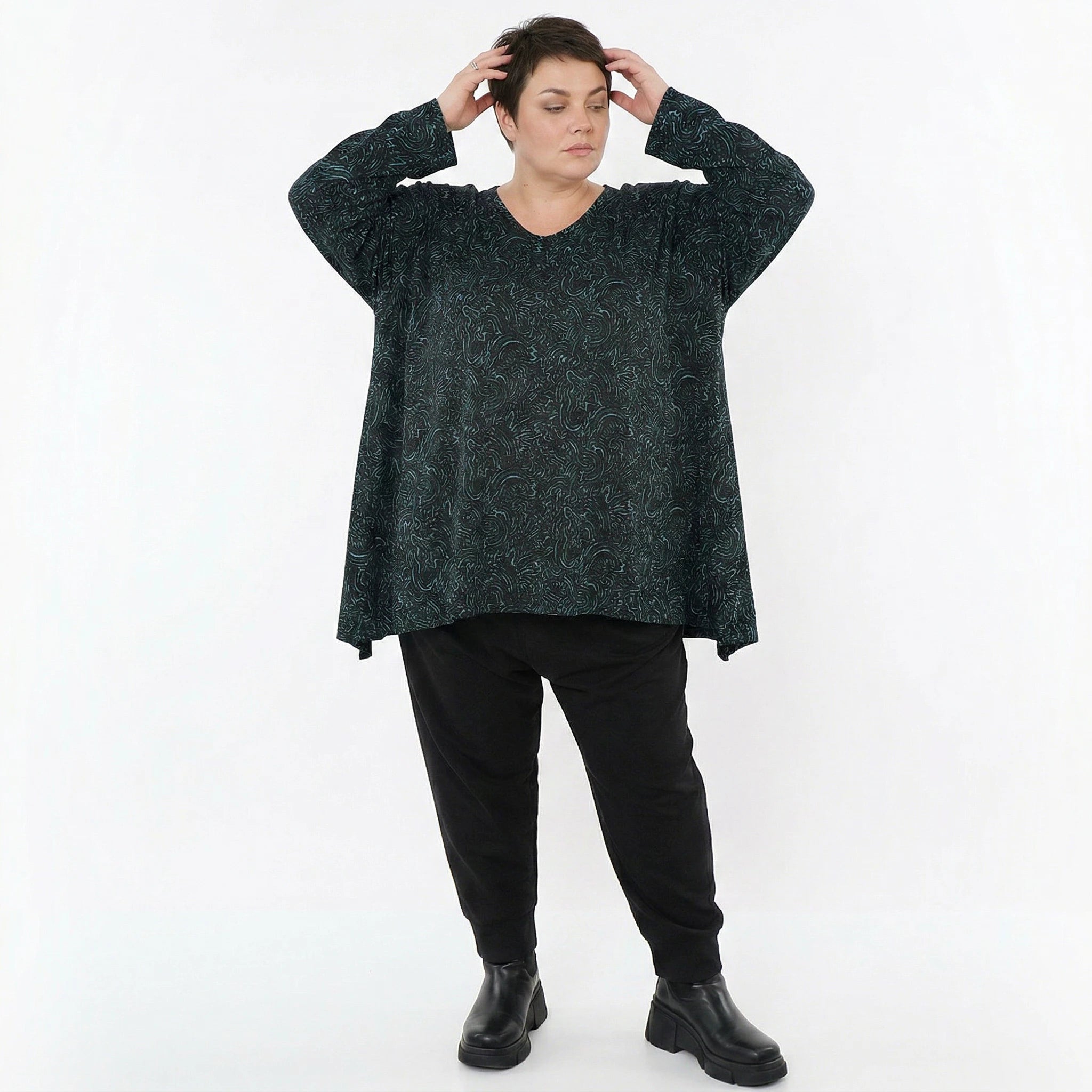 A-Form Bigshirt von AKH Fashion aus Materialmix, 1516.00593, Schwarz/Petrol/Grün, Kringel