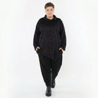 Asymmetrisches Jacquardshirt in Schwarz Violett Grau mit Rollkragen und Kringelmuster