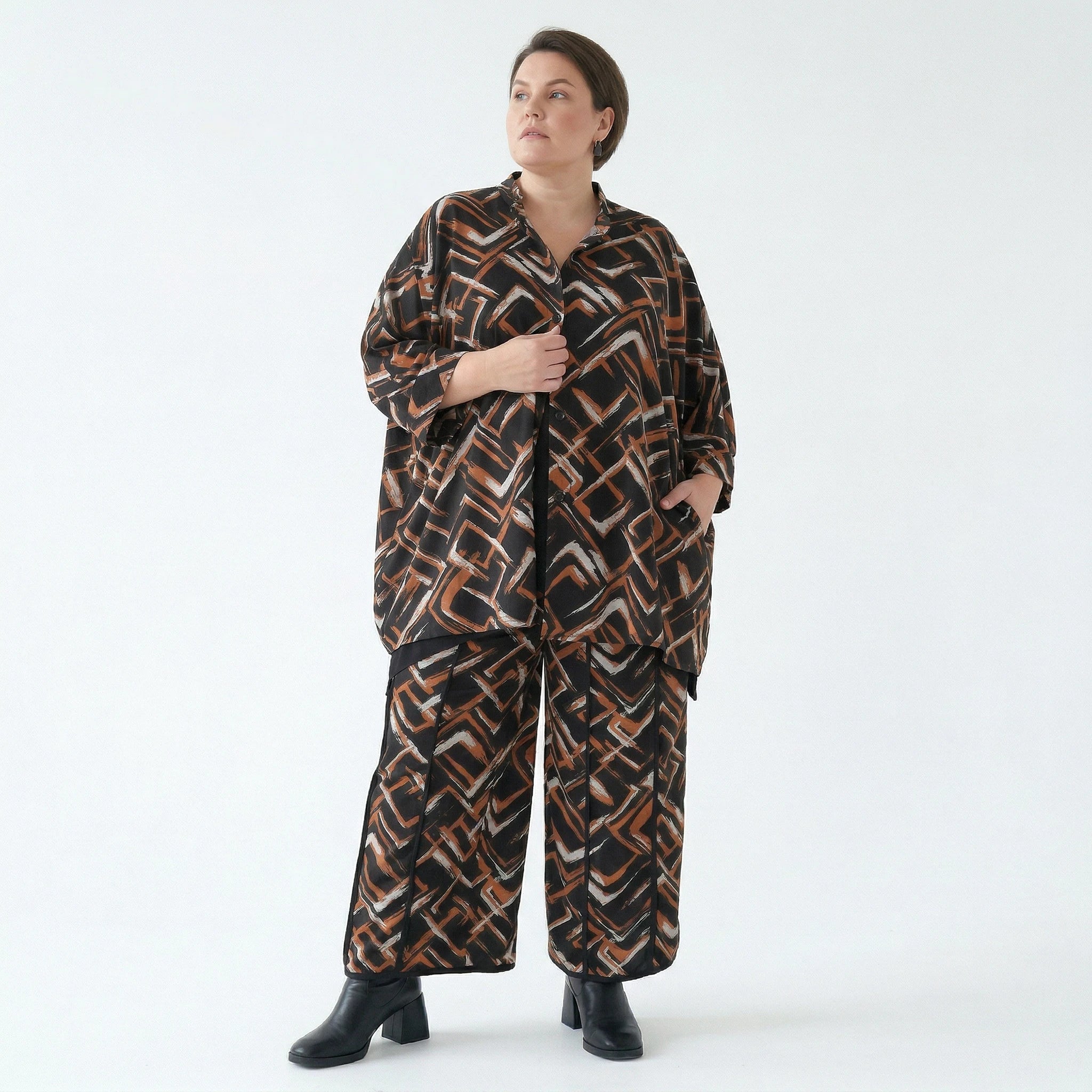 AKH Fashion Hose in gerader Form, aus Viskose, 1517.07074, Schwarz/Cognac/Weiß, Schick