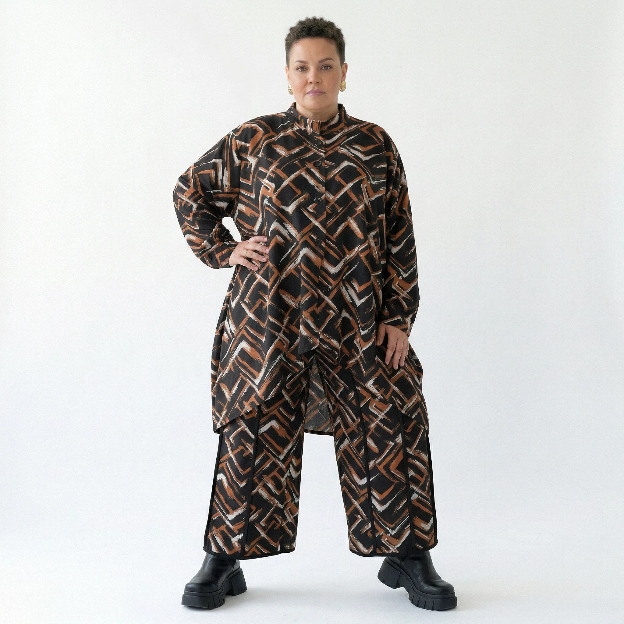 AKH Fashion Jacke in Vokuhila-Form, aus Viskose, 1517.07119, Schwarz/Cognac/Weiß, Schick