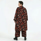 Vokuhilajacke aus weichem Stretchjacquard in Schwarz Rot Weiß mit Stehkragen Langarm