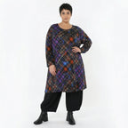 Feinstrickshirt in herbstlichem Multicolor Karo A-Form mit Rundhals und langen Ärmeln