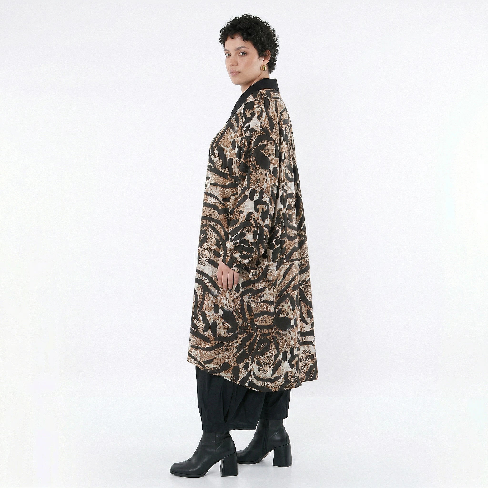 AKH Fashion Longbluse in gerader Form, aus Materialmix, 1521.07131, Schwarz/Cognac/Weiß
