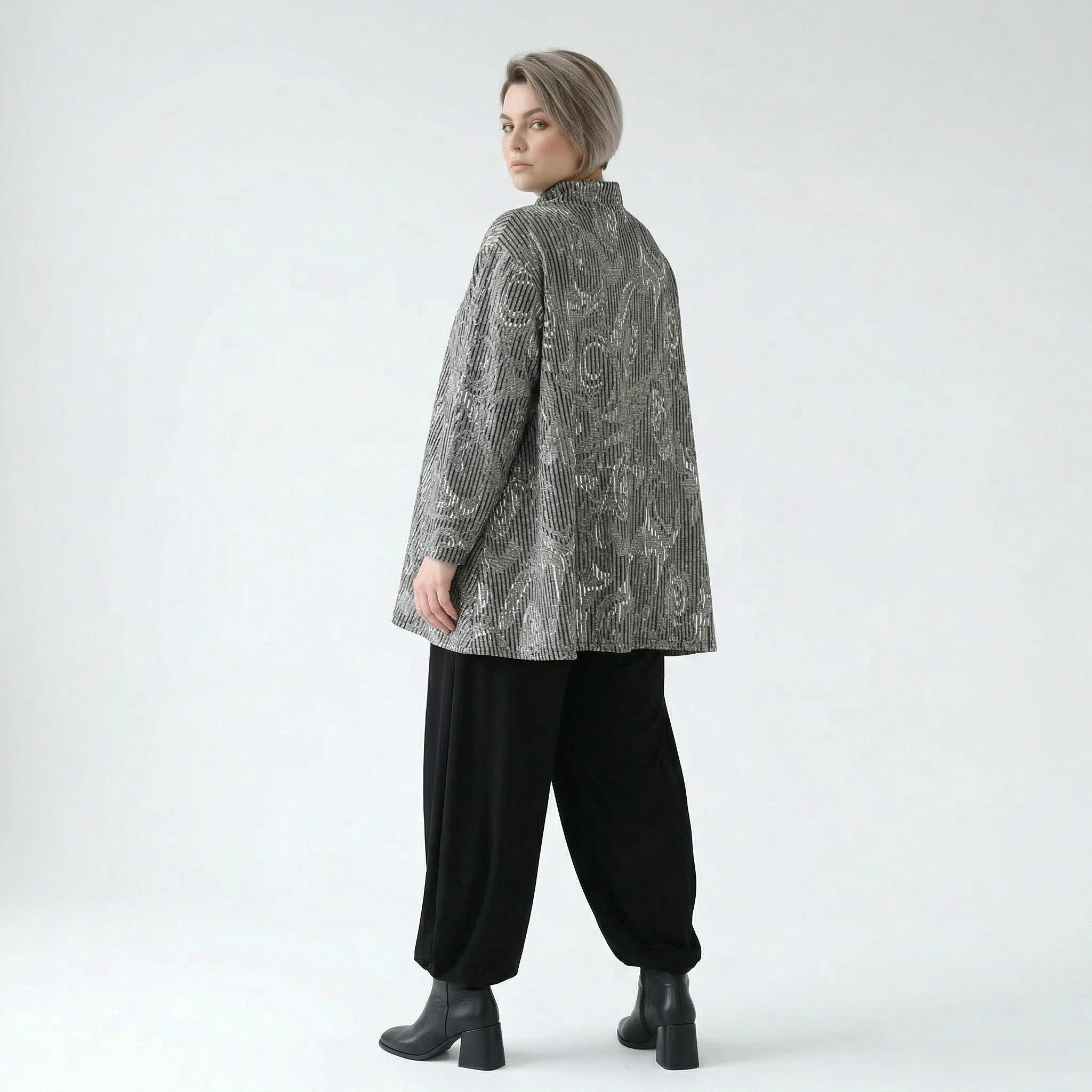 AKH Fashion Shirt in Glocken-Form, aus Materialmix, 151892R, Grau/Schwarz/Weiß, Schick