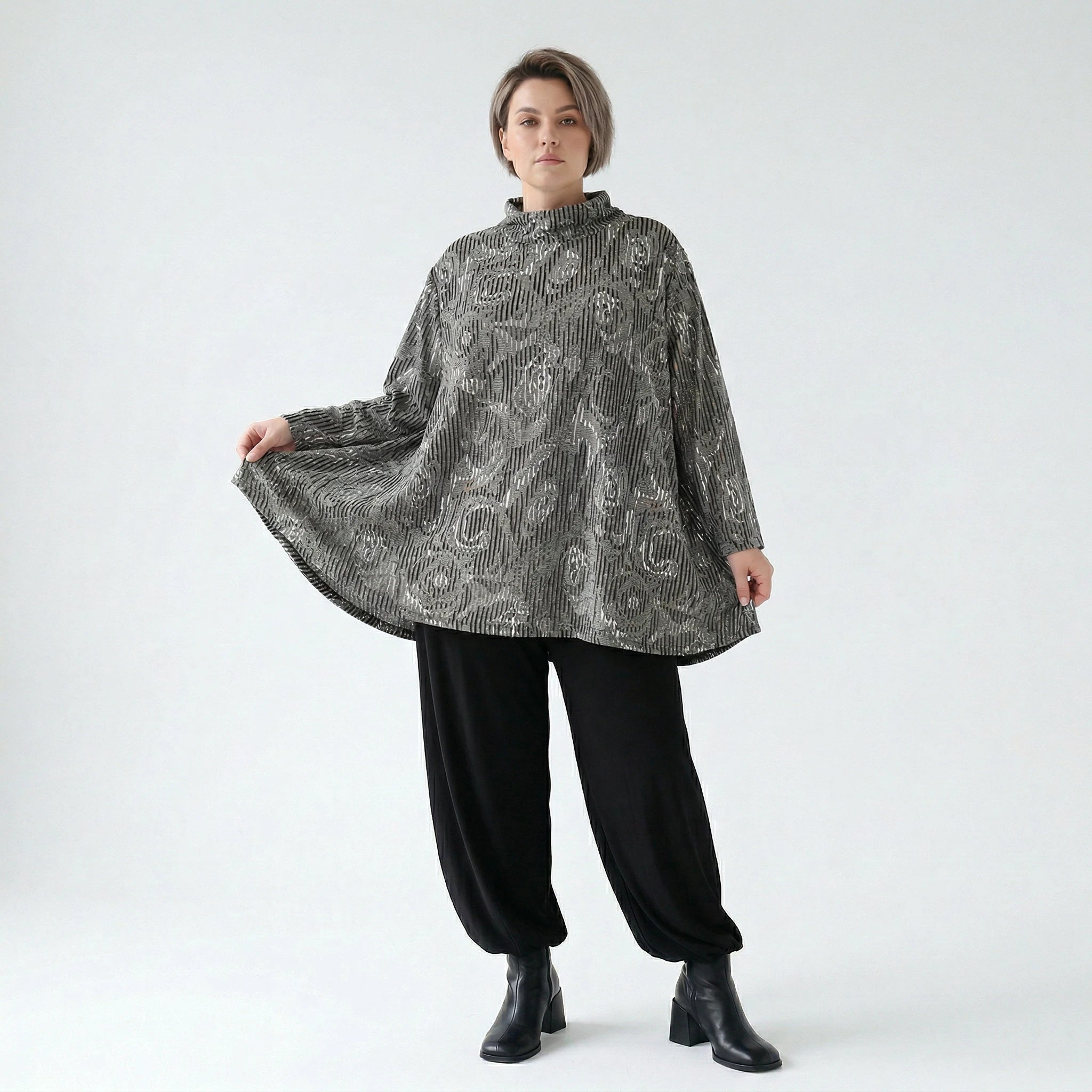AKH Fashion Shirt in Glocken-Form, aus Materialmix, 151892R, Grau/Schwarz/Weiß, Schick