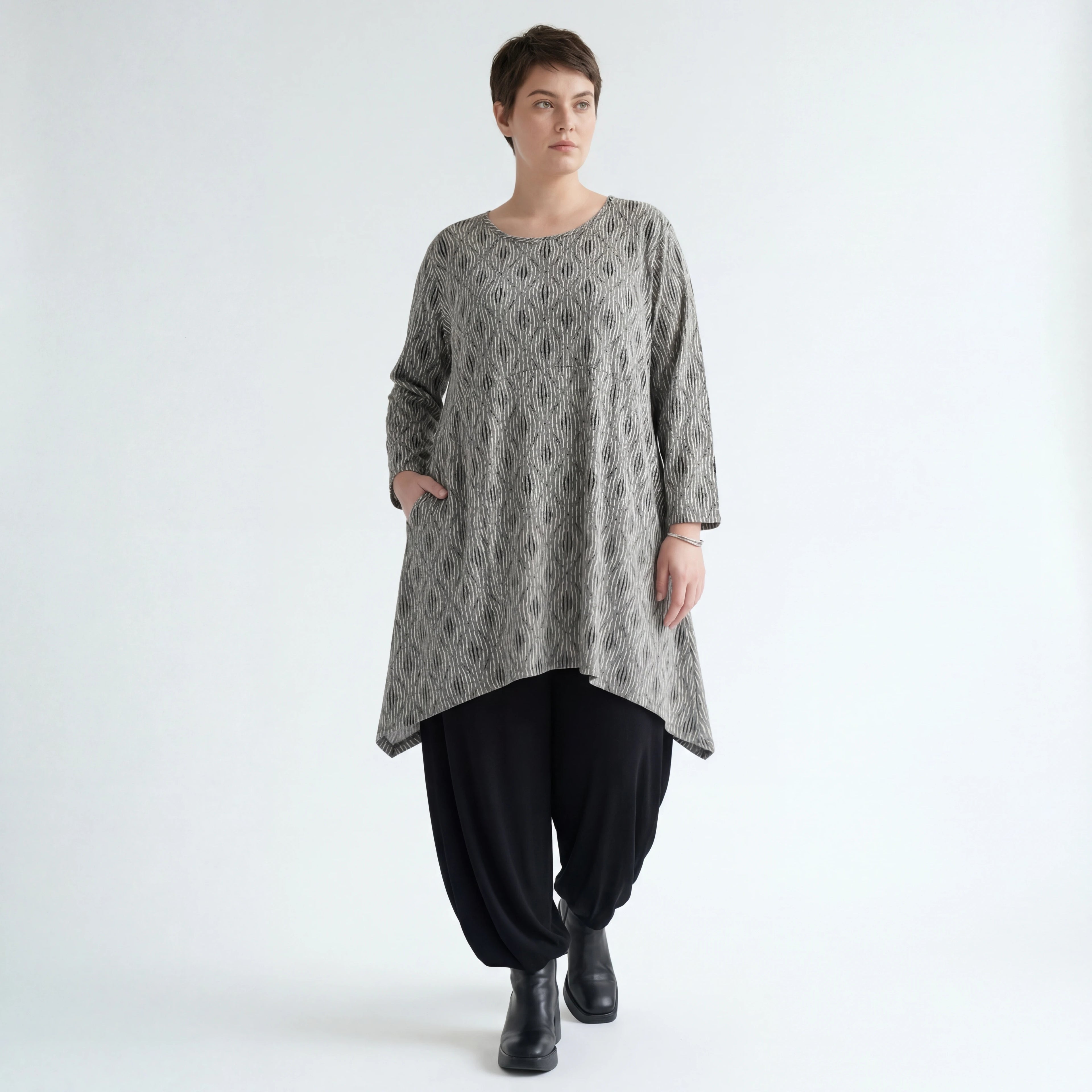 A-Form Shirt von AKH Fashion aus Materialmix, 1500521, Hellgrau/Schwarz/Weiß, Schick