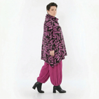 Rollkragenshirt in Schwarzfuchsia Kringellook mit Strick A-Form French Terry und Taschen