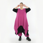 Fuchsia Zipfelkleid aus Feinstrick ärmellos mit Rundhals Ajourmuster und Wellenmuster