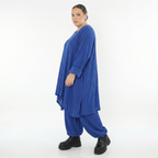 Royalblaues Feinstrick Bigshirt in A-Form mit Ajournmuster Wellenstruktur und Nahttaschen