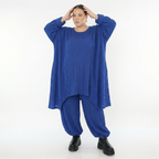 Royalblaues Feinstrick Bigshirt in A-Form mit Ajournmuster Wellenstruktur und Nahttaschen