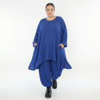 Royalblaues Feinstrick Bigshirt in A-Form mit Ajournmuster Wellenstruktur und Nahttaschen