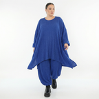 Royalblaues Feinstrick Bigshirt in A-Form mit Ajournmuster Wellenstruktur und Nahttaschen