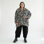  A-Form Jacke von AKH Fashion aus Polyester, 1534.06749, Schwarz/Weiß, Zebra, Ausgefallen