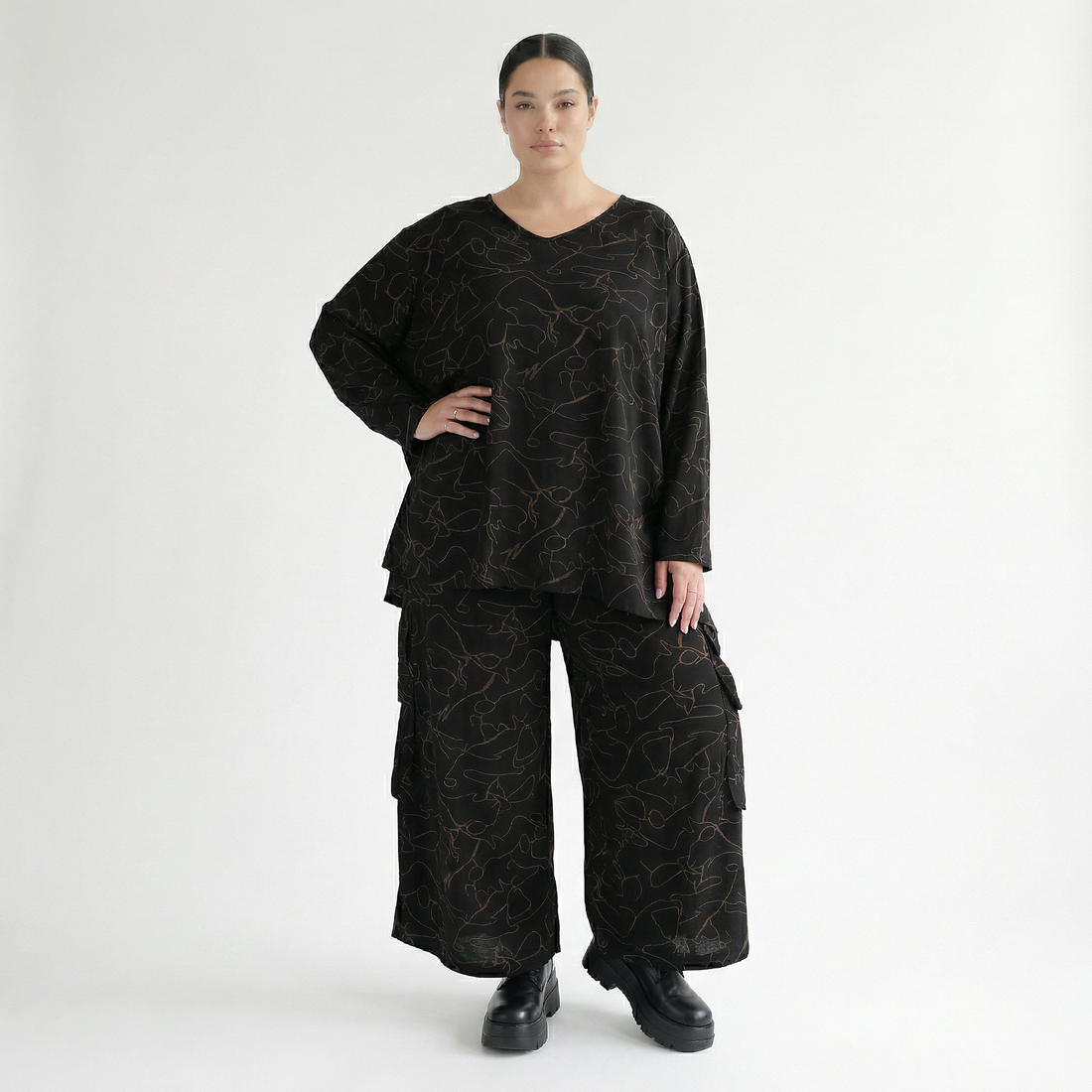  A-Form Bigshirt von AKH Fashion aus Viskose, 1545.00593, Schwarz/Braun, Kringel, Ausgefallen