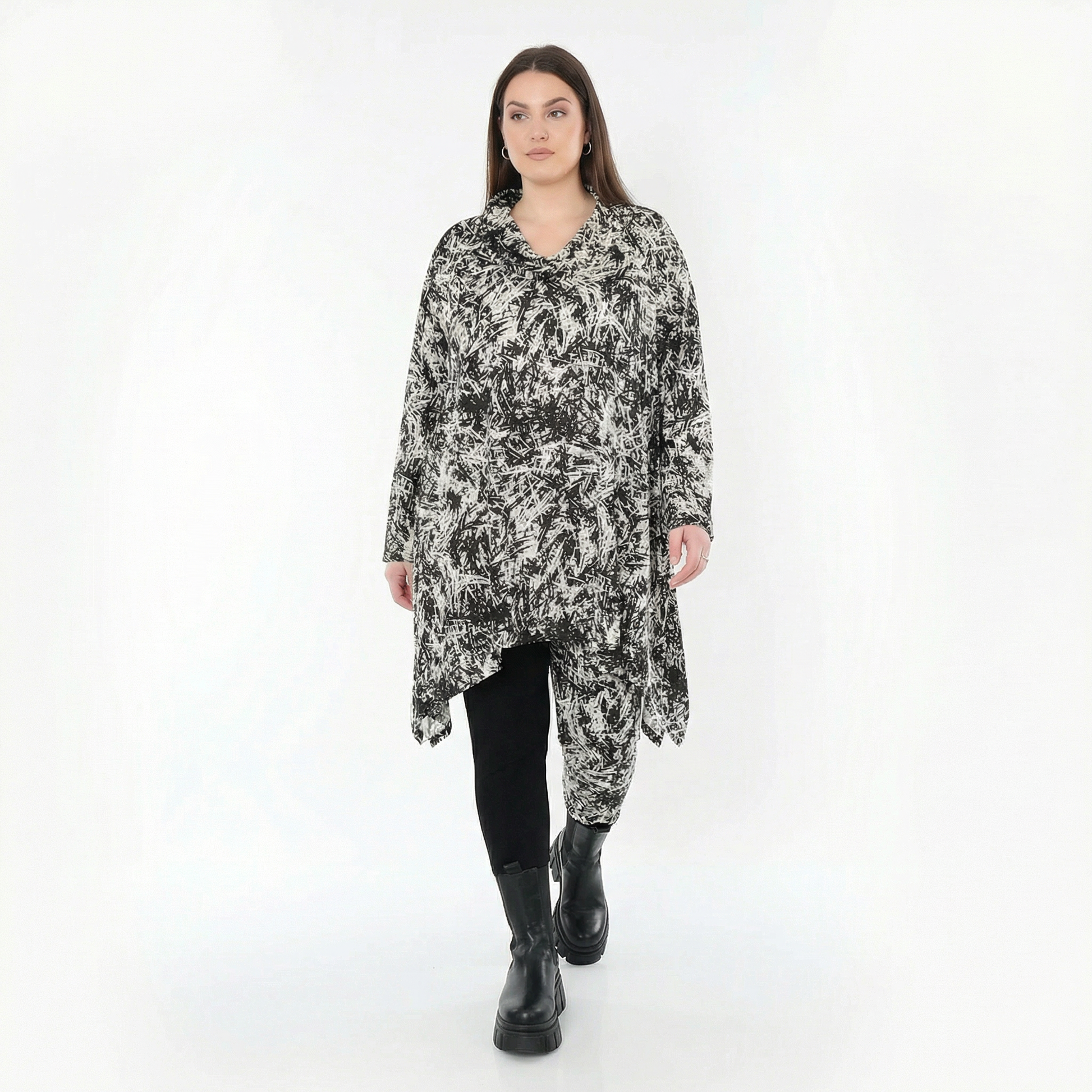  A-Form Bigshirt von AKH Fashion aus Viskose, 1559.03371, Schwarz/Weiß, Abstrakt, Ausgefallen