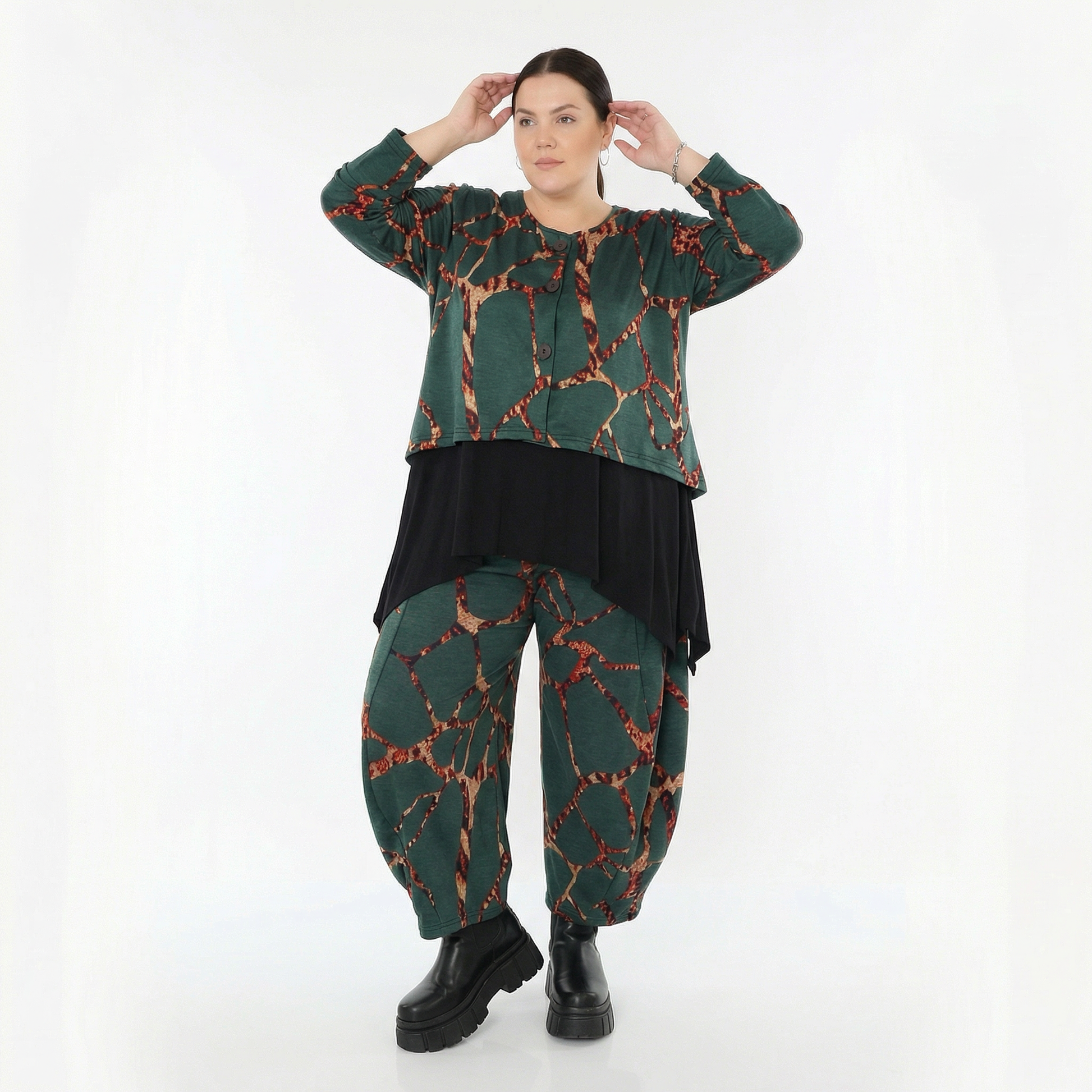  AKH Fashion Jacke in gerundeter Form, aus Materialmix, 1563.00130, Grün/Multi, Grafik