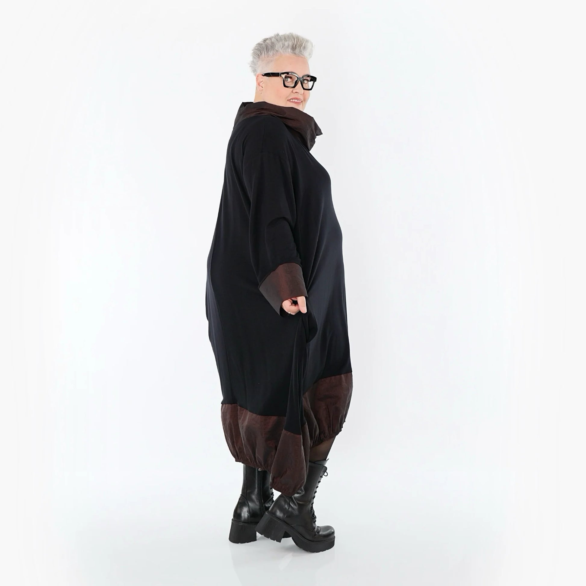  Ballonkleid von AKH Premium aus Viskose, P107156, Schwarz/Braun, Ausgefallen, Zeitlos