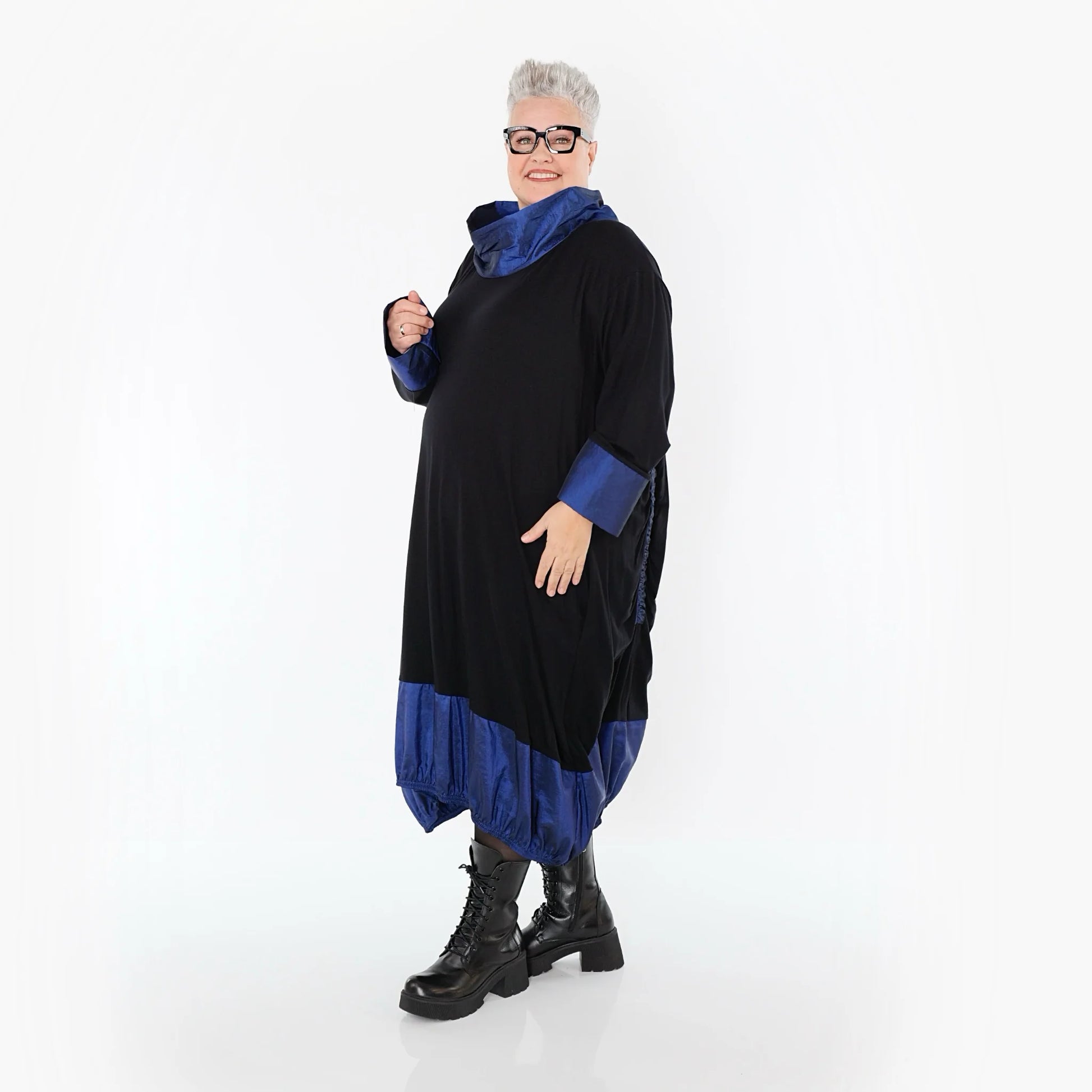  Ballonkleid von AKH Premium aus Viskose, P107156, Schwarz/Royalblau, Ausgefallen, Zeitlos