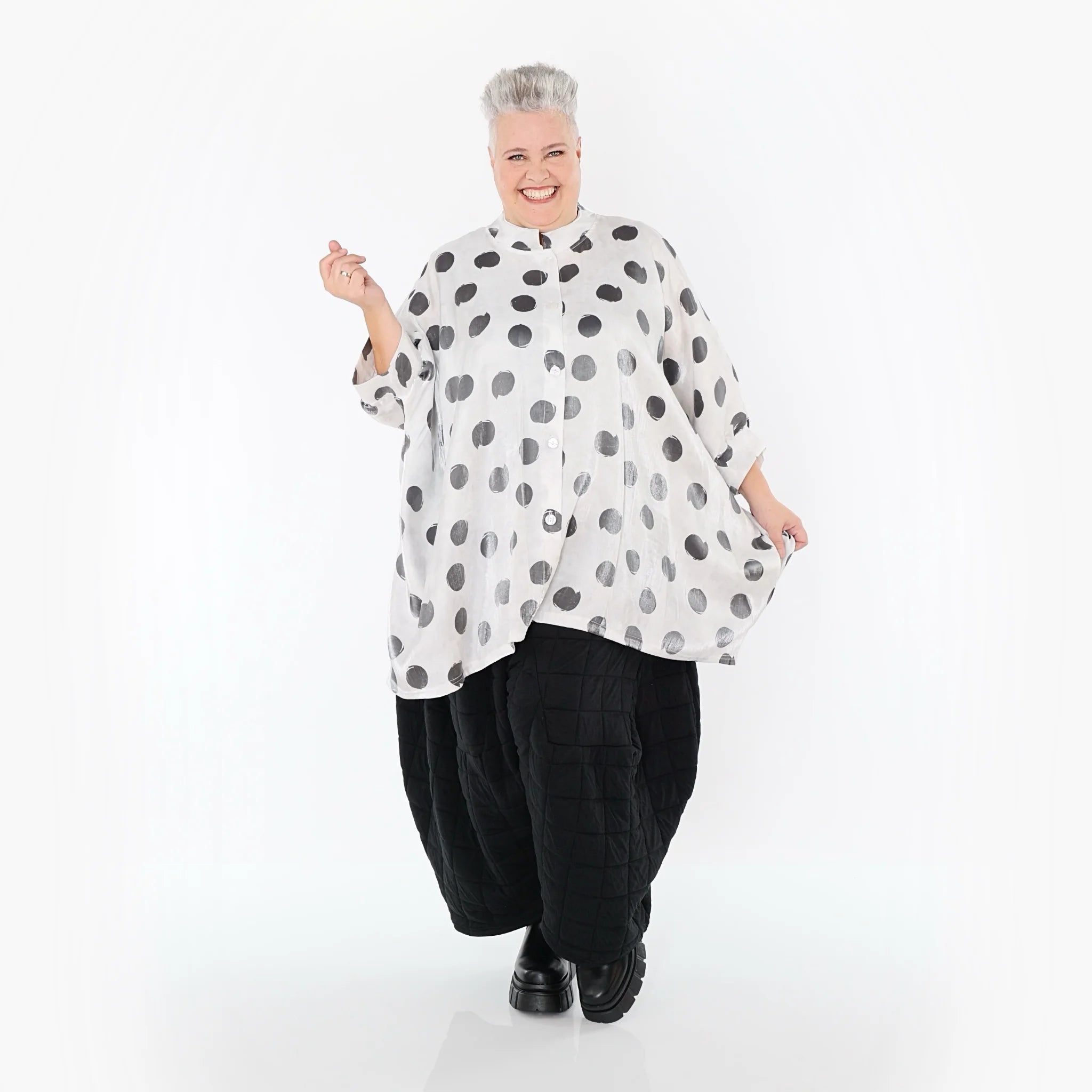  A-Form Bluse von AKH Premium aus Viskose, P1026.7116, Weiß/Grau, Punkte, Ausgefallen