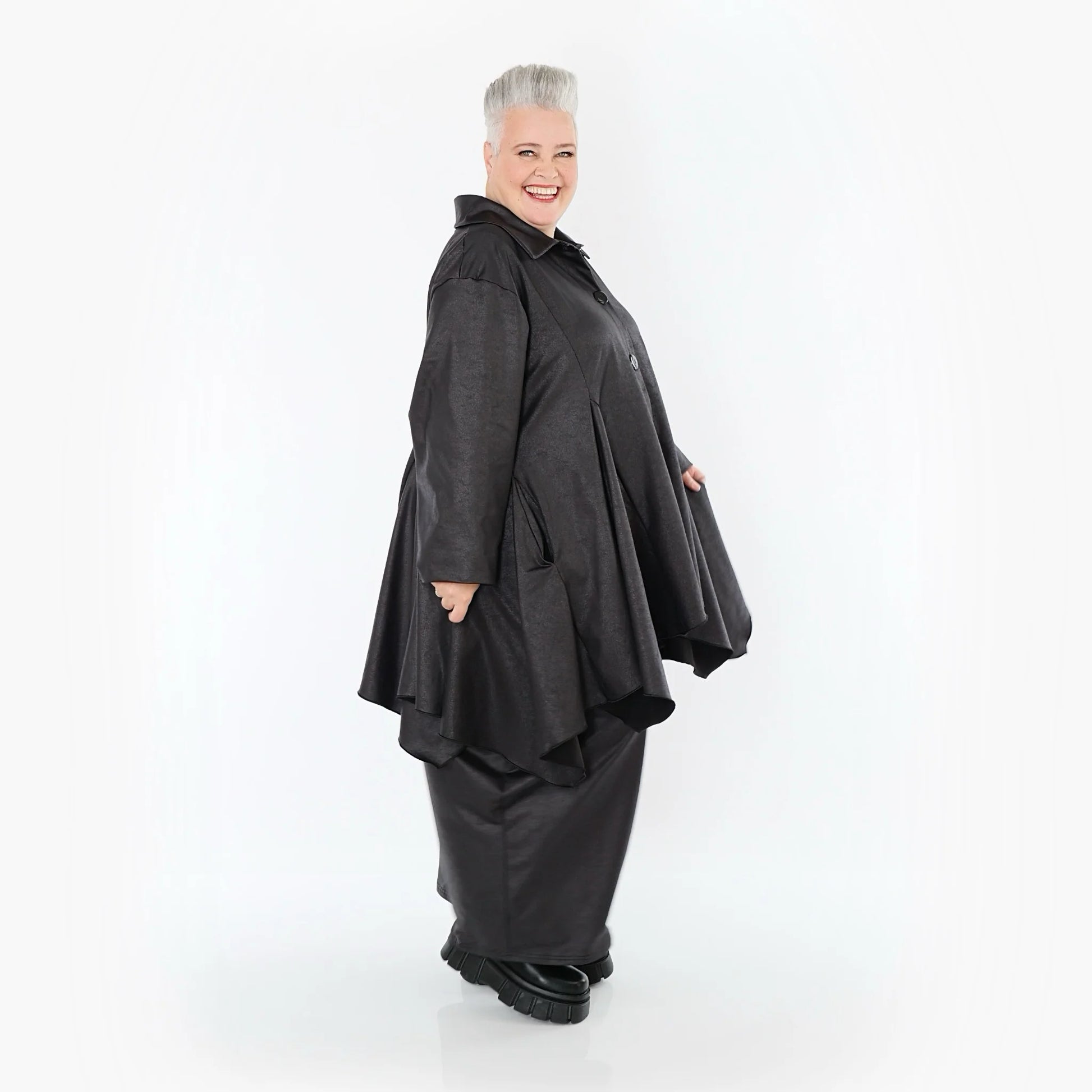  AKH Premium Jacke in Glocken-Form, aus Materialmix, P1027.7148, Schwarz, Ausgefallen