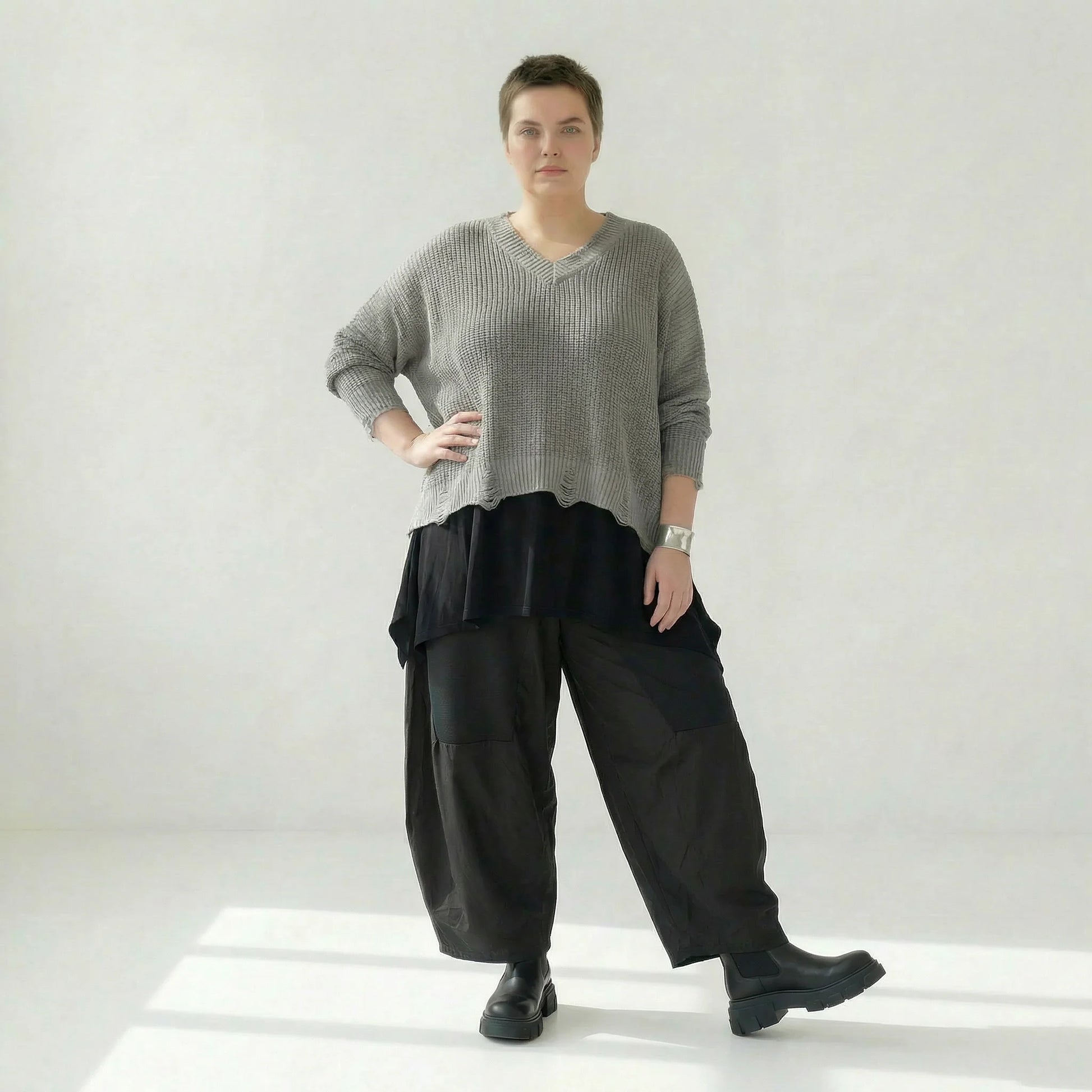  AKH Premium Überwurf in kastiger Form, aus Baumwolle, P1032.2602, Grau, Ausgefallen