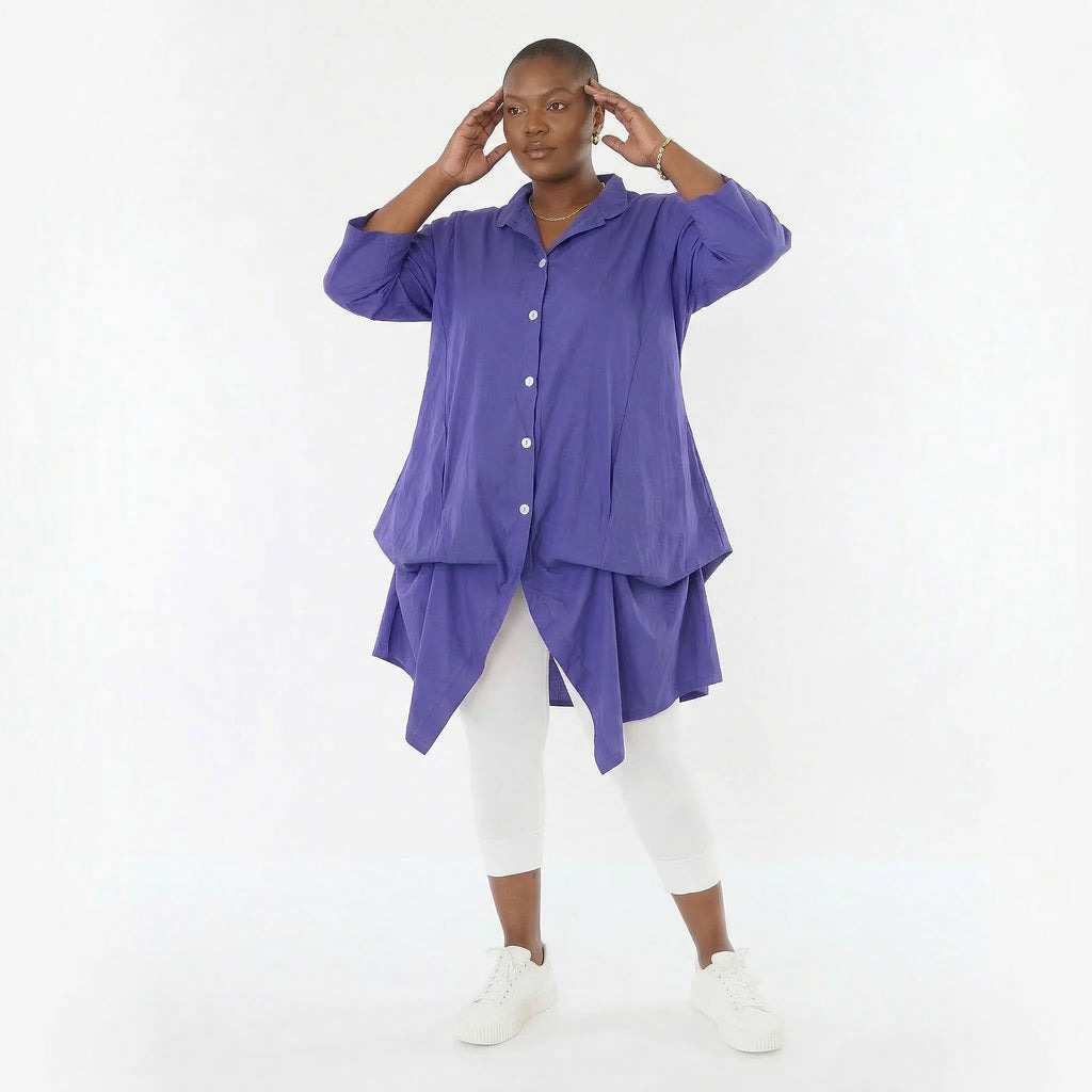 Legere Glockenform Bluse aus feiner Popeline mit raffiniertem Lagenlook und anpassbarer Raffung, Lila