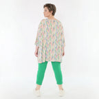 Zeitlos modernes Oversize Shirt in A-Form aus feinem, weich fließendem Jersey im Lagenlook, Ecru/Fuchsia/Multi