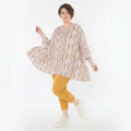 A-Form Oversize Shirt aus weich fallendem Jersey für zeitlosen Lagenlook und legeren Komfort, Ecru/Rosa/Multi