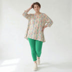 Ausgefallenes Glockenshirt aus feinem Jersey im zeitlosen Lagenlook mit weichem Stretch, Ecru/Fuchsia/Multi