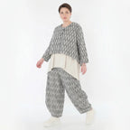 Lagenlook Jacke aus leichter Leinen Baumwolle mit ausgefallenem Zickzack Muster, Grau/Ecru