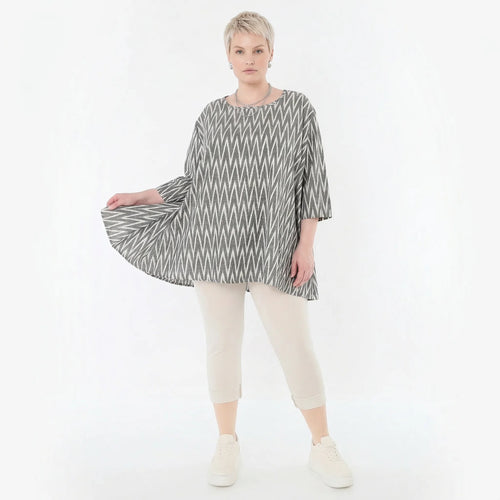 Luftiges A-Form Shirt aus Leinen und Baumwolle im legeren Lagenlook mit ZickZack Muster, Grau/Ecru