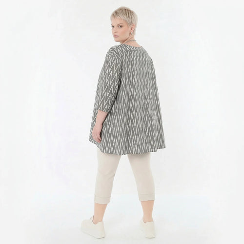 Luftiges A-Form Shirt aus Leinen und Baumwolle im legeren Lagenlook mit ZickZack Muster, Grau/Ecru