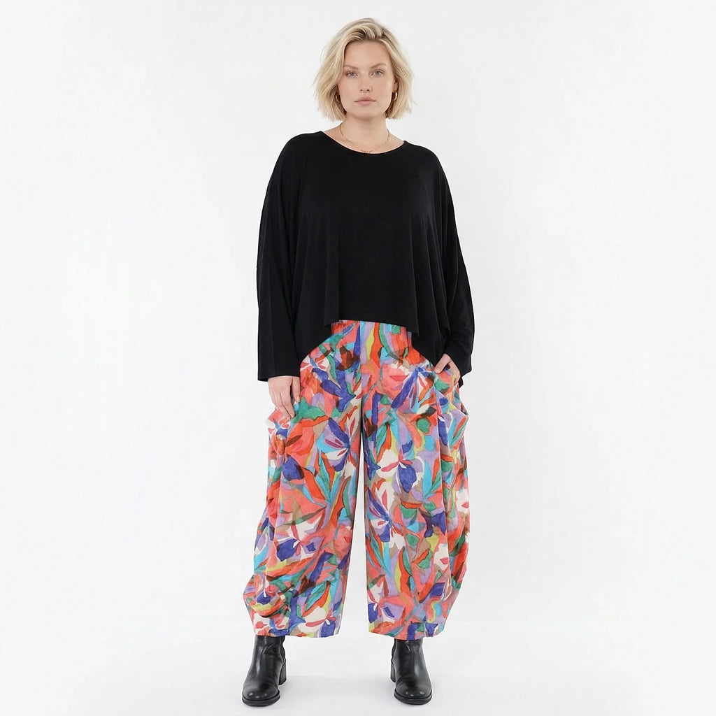 Legere Ballon Hose im trendigen Lagenlook mit ausgefallenem Blumendruck und weichem Tragegefühl, Mehrfarbig