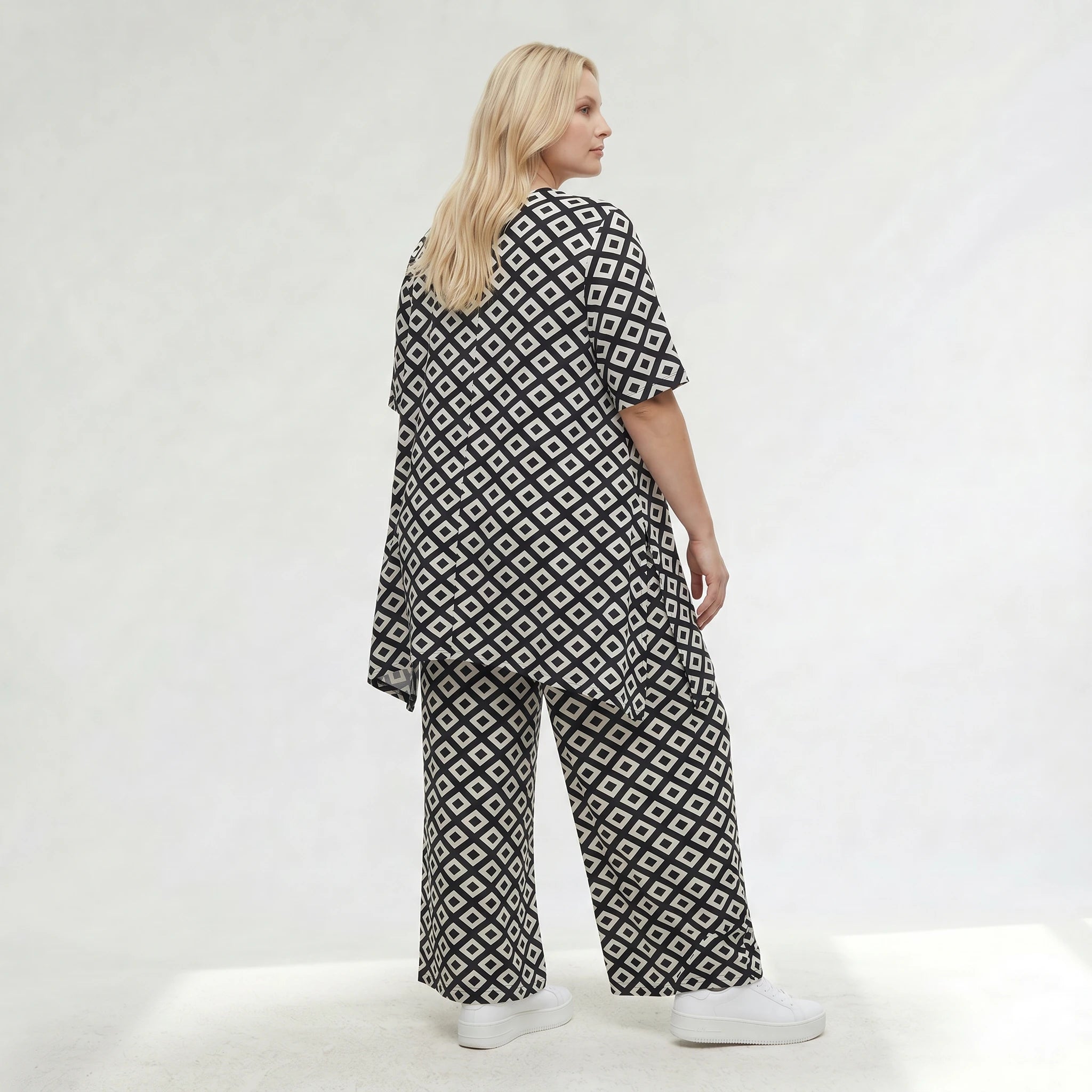 Ausgefallene Palazzo Hose im zeitlosen Lagenlook mit fließend elastischem Stretch Komfort, Schwarz/Weiß