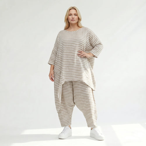 Asymmetrisches Shirt im ausgefallenen Lagenlook mit legerem Crash-Effekt aus Leinen Optik, Sand/Weiß
