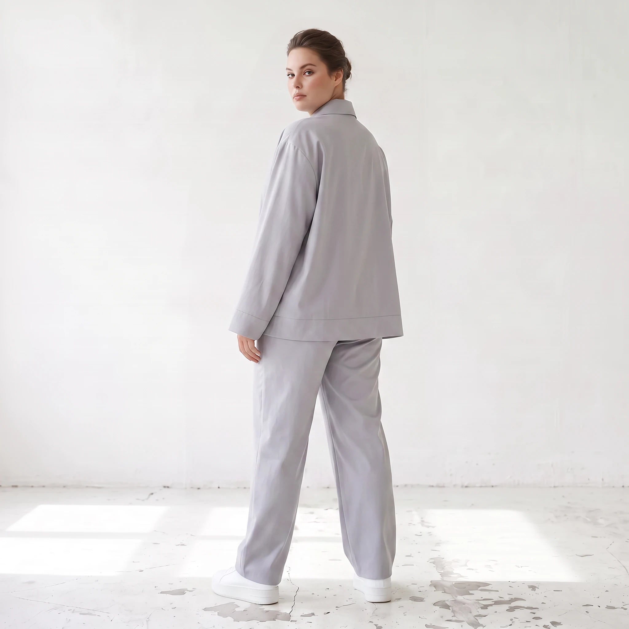 Zeitlose Karottenhose Grau elastisch leger ausgefallen Lagenlook Komfortliebling weich