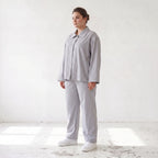 Zeitlose Karottenhose Grau elastisch leger ausgefallen Lagenlook Komfortliebling weich