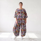 Fliessende Ballonhose Oversize Lagenlook in Schwarz Oliv Lila leger zeitlos soft fallend